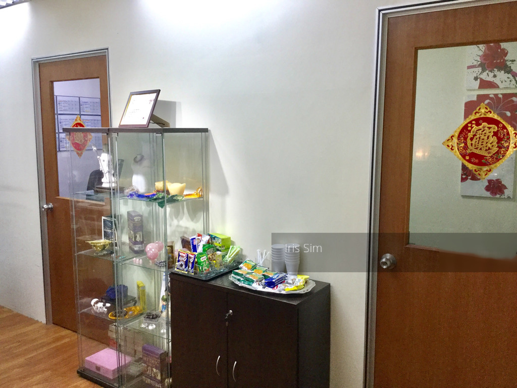 Fortune Centre (D7), Office #144997122